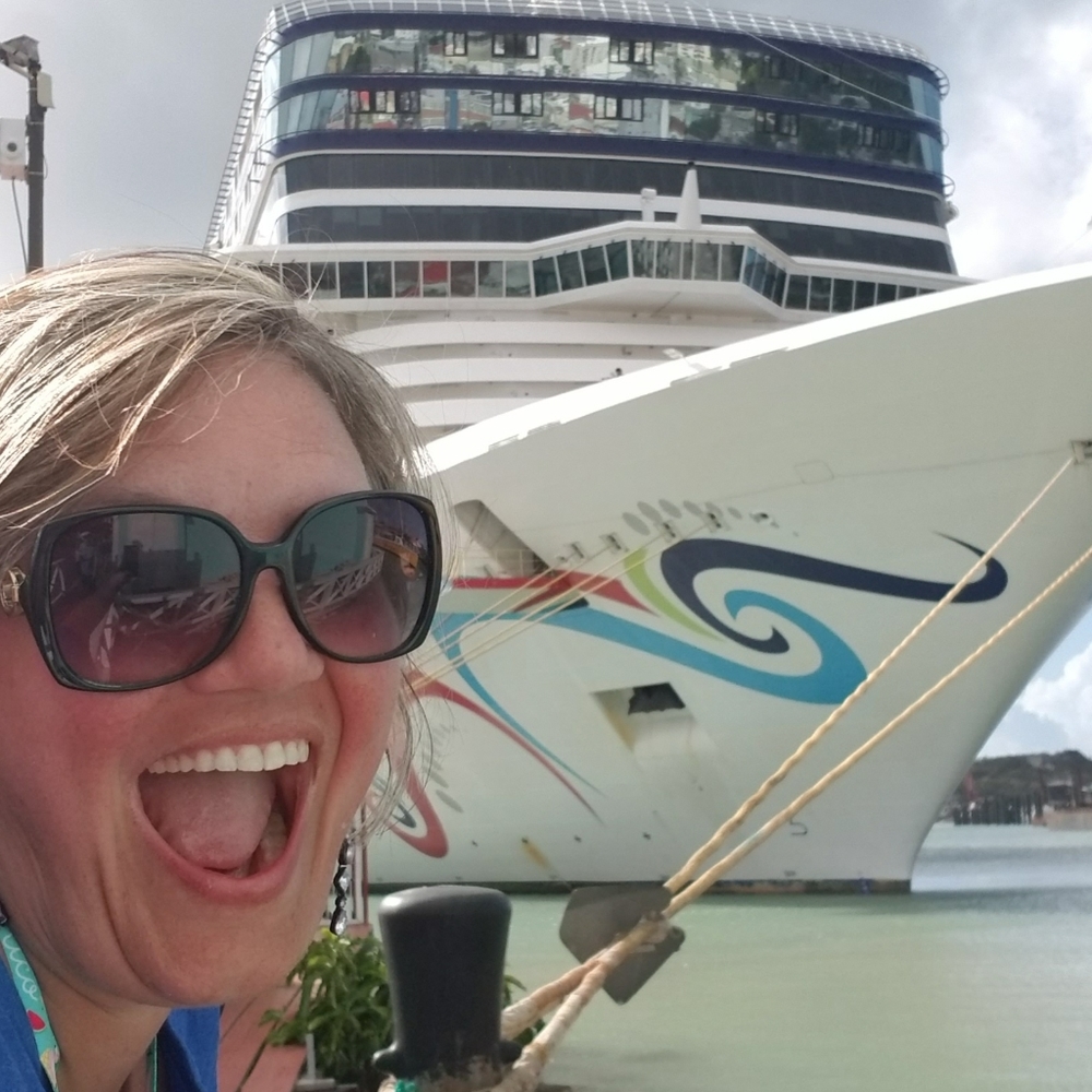 Meet your Posher, Julie